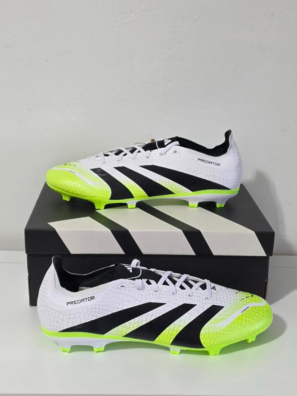 adidas Predator League Firm/MG Cleats - White/ Black / Lemon -Size 12.5 - JI1117 - Picture 8 of 8